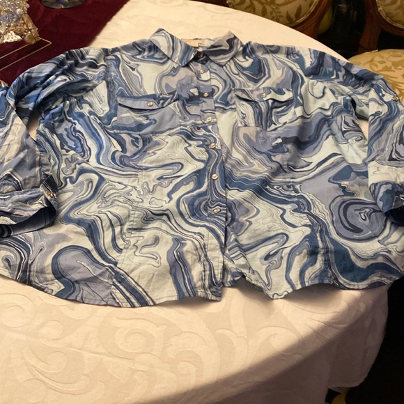 Michael Kors size 2X women’s blouse in all shades of blue - Picture 1 of 3